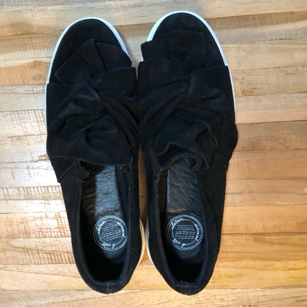 CHESLEA GIRL Slip on shoes